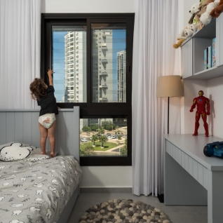  סורגים שקופים | הסורג השקוף