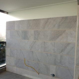 מחיצות זכוכית | הסורג השקוף